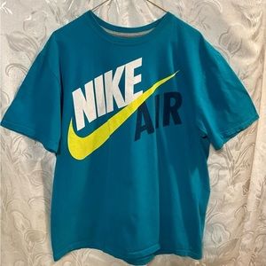 Nike Regular Fit Turquoise T-Shirt
